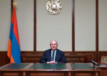 Президент Армении Армен Саркисян назвал неизбежной отставку премьер-министра Никола Пашиняна