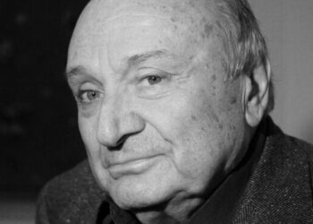 Сатирику Жванецкому приписали «чужое» имя