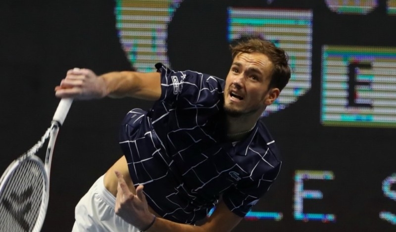Финалист Australian Open Медведев официально стал третьей ракеткой мира
