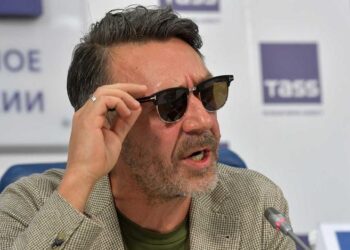 С намеком: на разминке российских спортсменов в Венгрии включили "Дорожную" Ленинграда