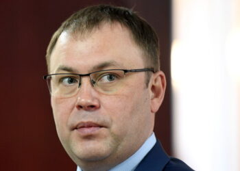 Мэра Кемерова увезли из дома в больницу с переломом пяти ребер
